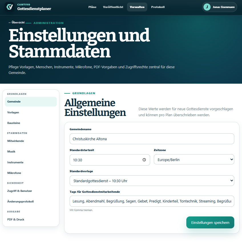 Cantivo-Einstellungen mit Gemeindename, Standardstartzeit, Zeitzone, Standardvorlage, Tags sowie Menüpunkten für Mitwirkende, Musik, Instrumente, Mikrofone und PDF-Druck